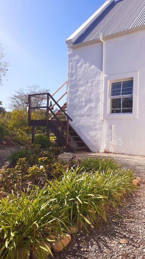 12 On Tindall McGregor Exterior foto