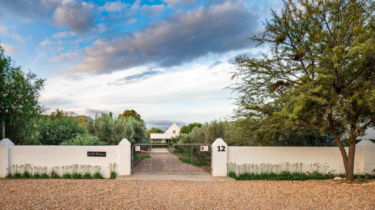 12 On Tindall McGregor Exterior foto
